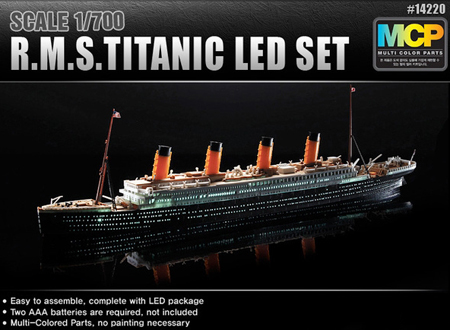 Byggmodell båt - R.M.S.Titanic MCP - LED Set - 1:700 - AC